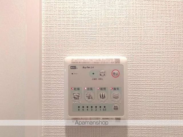 ESLEAD新大阪ラヴァーグの内装写真