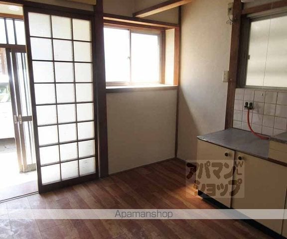 小山中ノ川町貸家の内装写真
