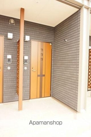 ロイヤルカーサIの内装写真
