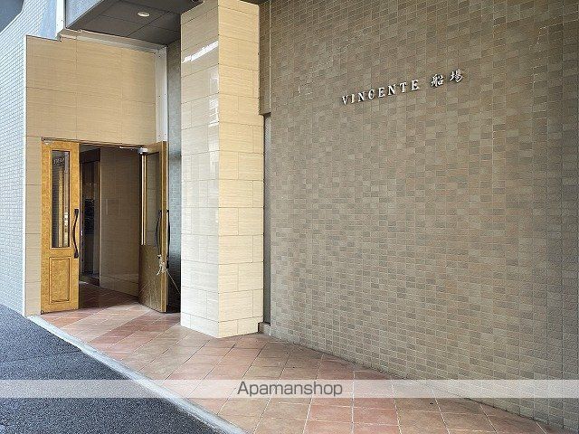 VINCENTE船場の玄関写真
