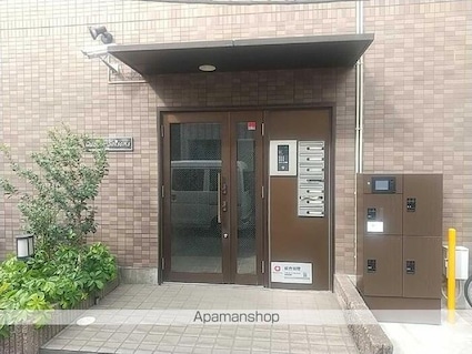 カトルセゾン[1K/25.7m2]のエントランス1