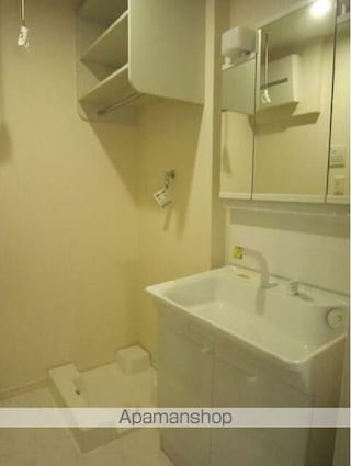 ＲＩＺ大京町[1LDK/40.52m2]の洗面所