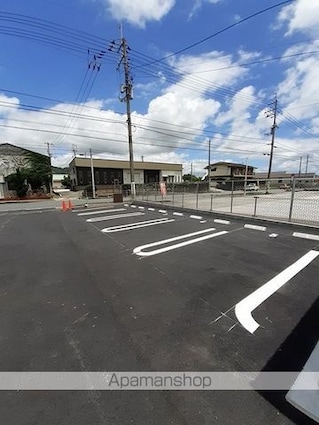 アルバ・グランデ　Ⅲ[1LDK/44.88m2]の駐車場