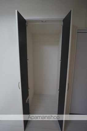 東京都新宿区若葉３丁目[1R/18.88m2]の収納