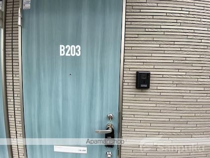 ジョーハウス　Ｂ棟[1R/36m2]のエントランス