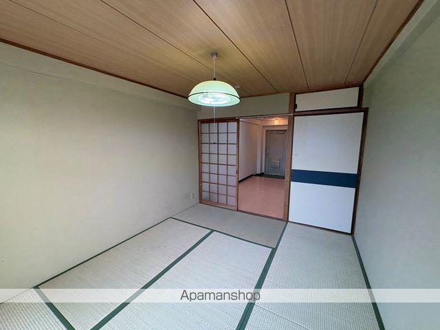 ヒカリ617の内装写真