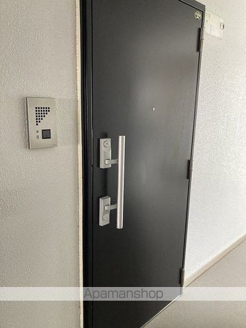 ダイアパレス水島町の玄関写真