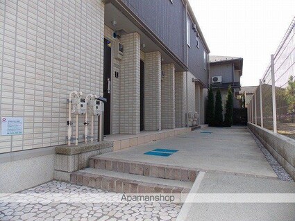 東京都昭島市宮沢町２丁目[1LDK/31.34m2]のエントランス2