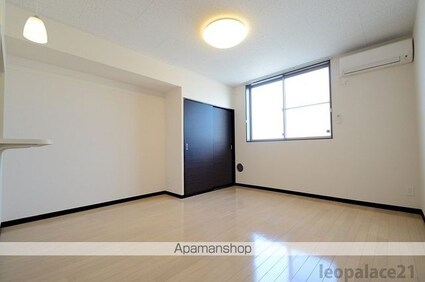 レオネクスト桜ツインＡ[1K/30m2]のリビング・居間