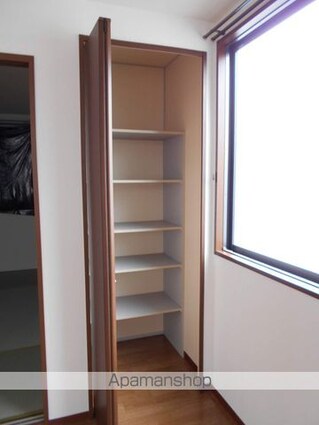 ポルテ本庄[2DK/46.5m2]の収納