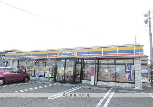 コンフォルターブル・アヴァンセの周辺写真