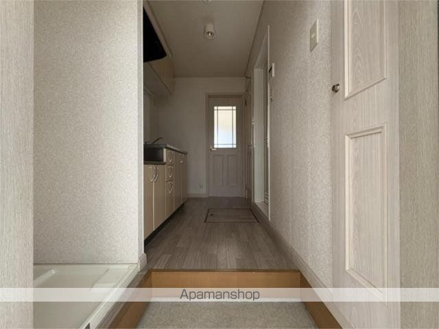 エレガンタナカIIの内装写真