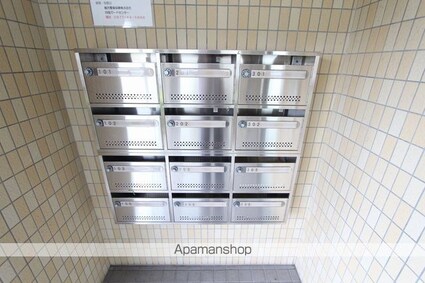 香川県高松市花園町３丁目[1K/26.1m2]の共用部3