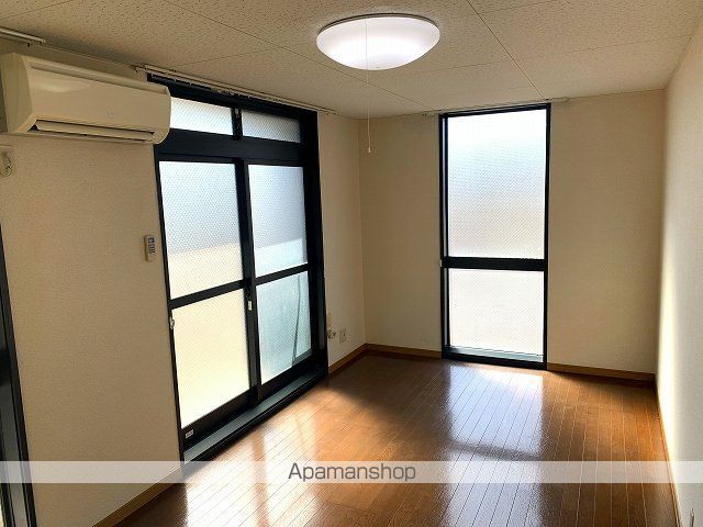 レオパレスKOIZUMIーIIの内装写真