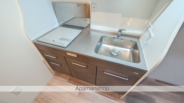 セレニテ新大阪グランデ ミリューの内装写真