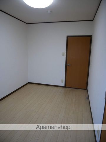 ドゥーパス成育の内装写真