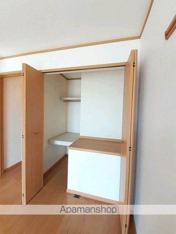 ヴィヴァーチェ 春日野 Cの内装写真