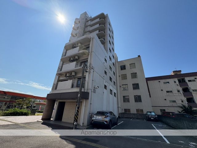 グリーン金剛マンションの外観写真