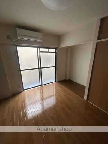 びーはいぶ・ほそやの内装写真