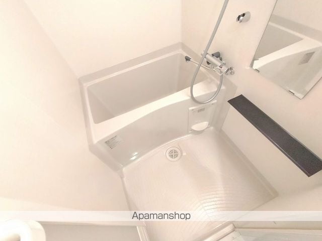 グランカリテ北大阪RIVIEの内装写真