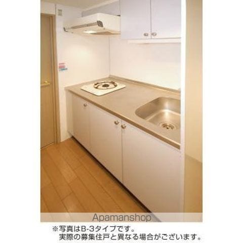 レジディア笹塚の内装写真