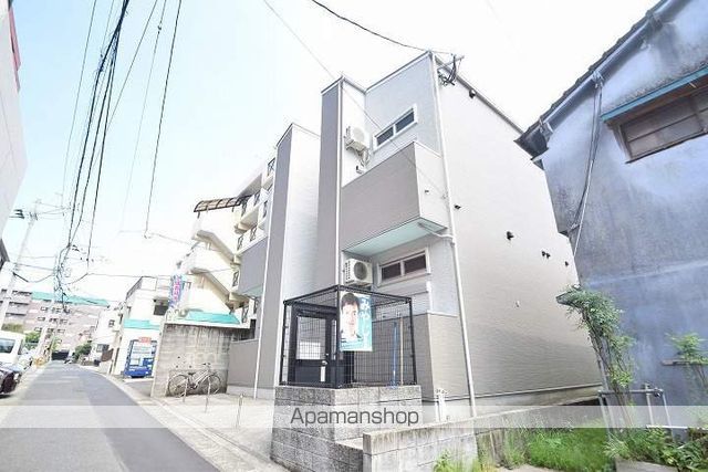 CRASTINE鹿児島の外観写真