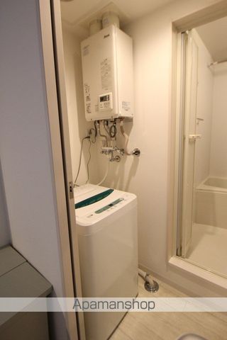 CREDIBLEの内装写真