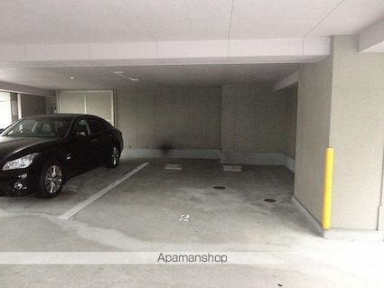 エポカ大川筋[1K/27.72m2]の駐車場