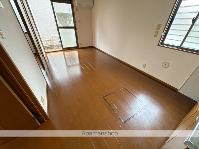 オークスハイムつきぢの内装写真