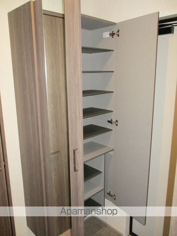 ノイハイマート屋形の内装写真