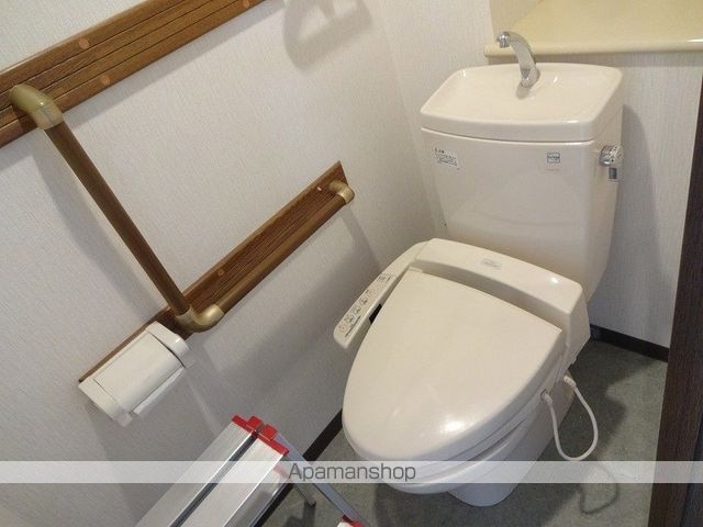 高知県高知市南御座[3LDK/66.52m2]のトイレ