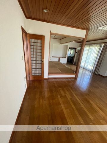 服部借家の内装写真