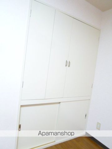 プレサント南8西8の内装写真