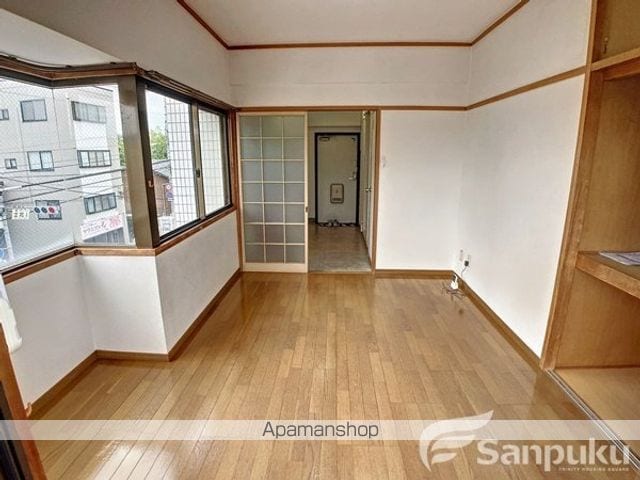 リバティ立花の内装写真