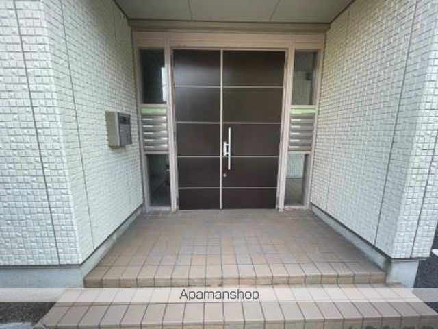 シャーメゾン川端町の外観写真