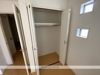 クレフラスト台原駅前[1K/24.72m2]の収納