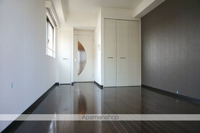 レジデンシャルヒルズ博多駅前弐番館の内装写真