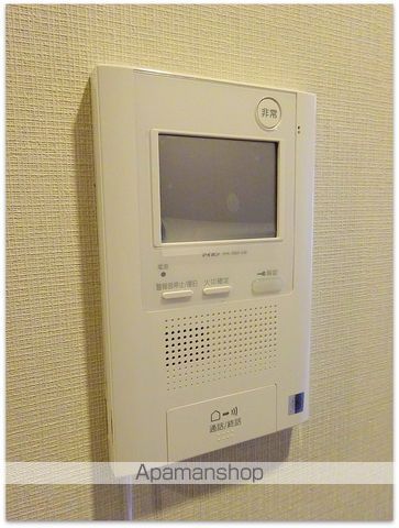 C0MF0RIA阿波座の内装写真
