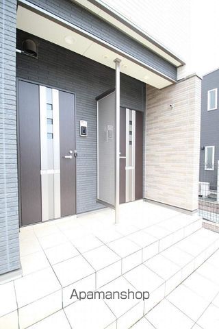 ミニョンメゾンの玄関写真