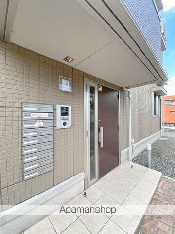 エムズコートの玄関写真