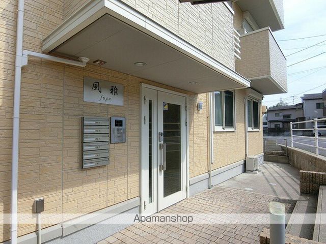 可部線 安芸長束駅 徒歩18分 3階建 築15年の外観写真