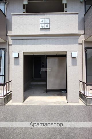 ウィン岡山の玄関写真