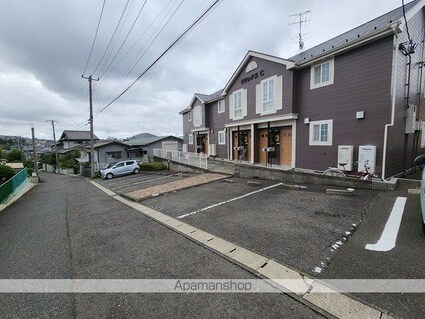 グラシアスＣ[2LDK/58.53m2]の駐車場