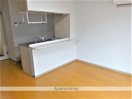 徳島県徳島市南佐古八番町[1K/26m2]のリビング・居間