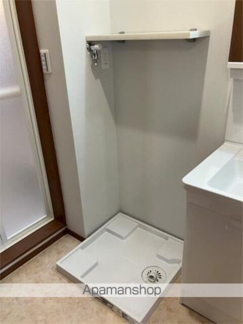Ｌａ　Ｒ＆２３３ｓｉｄｅｎｃｅ　Ｃｈｉｃ[3LDK/76.7m2]の内装2