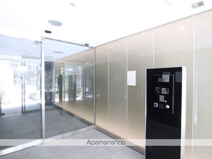 エルスタンザ千代田[1K/26.67m2]のエントランス