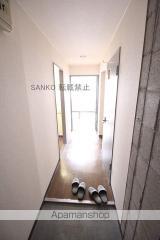 フォーシーズンIIの内装写真