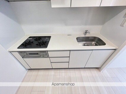 プラウドフラット鶴見Ⅰ[2LDK/56.07m2]のキッチン