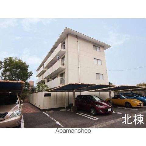 中部東山荘北棟の外観写真