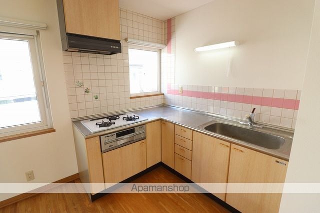 detached 北海道千歳市富丘１丁目4-18-3

地図を見る